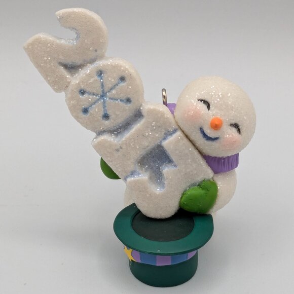 Hallmark Keepsake Frosty Fun Decade 2013 Christmas Ornament, 4th in the Series - Picture 1 of 9